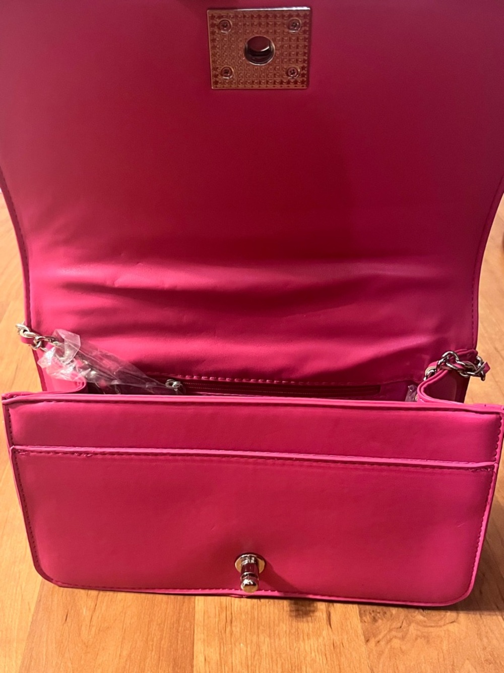 Badgley Mischka Hot Pink Quilted Chain Shoulder Bag - Picture 8 of 11